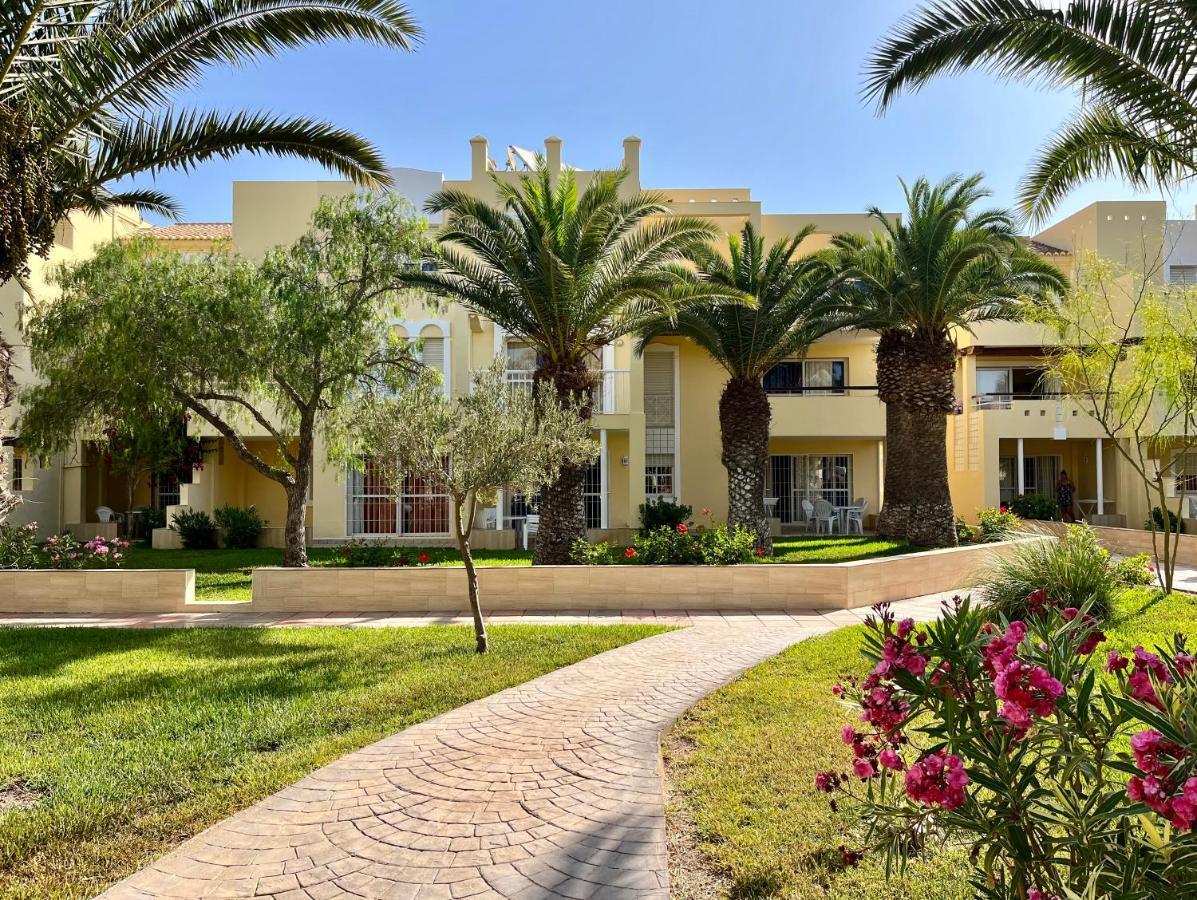 Apartamentos Moguima Roquetas de Mar Dış mekan fotoğraf