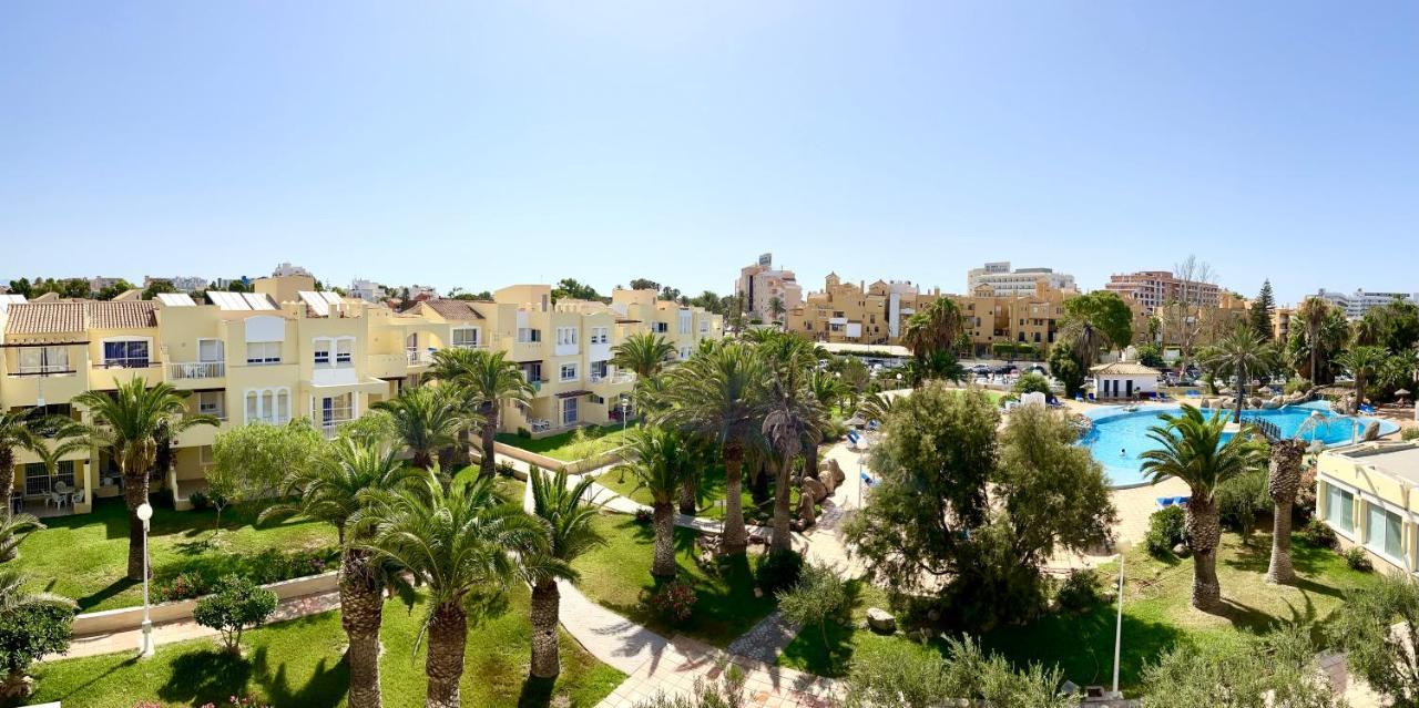 Apartamentos Moguima Roquetas de Mar Dış mekan fotoğraf