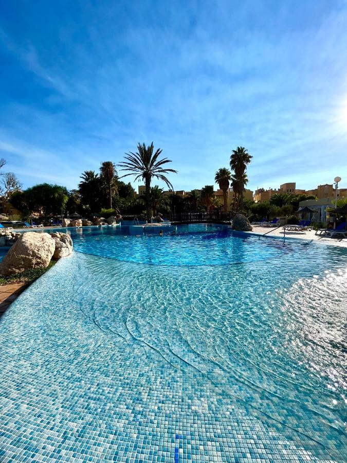 Apartamentos Moguima Roquetas de Mar Dış mekan fotoğraf