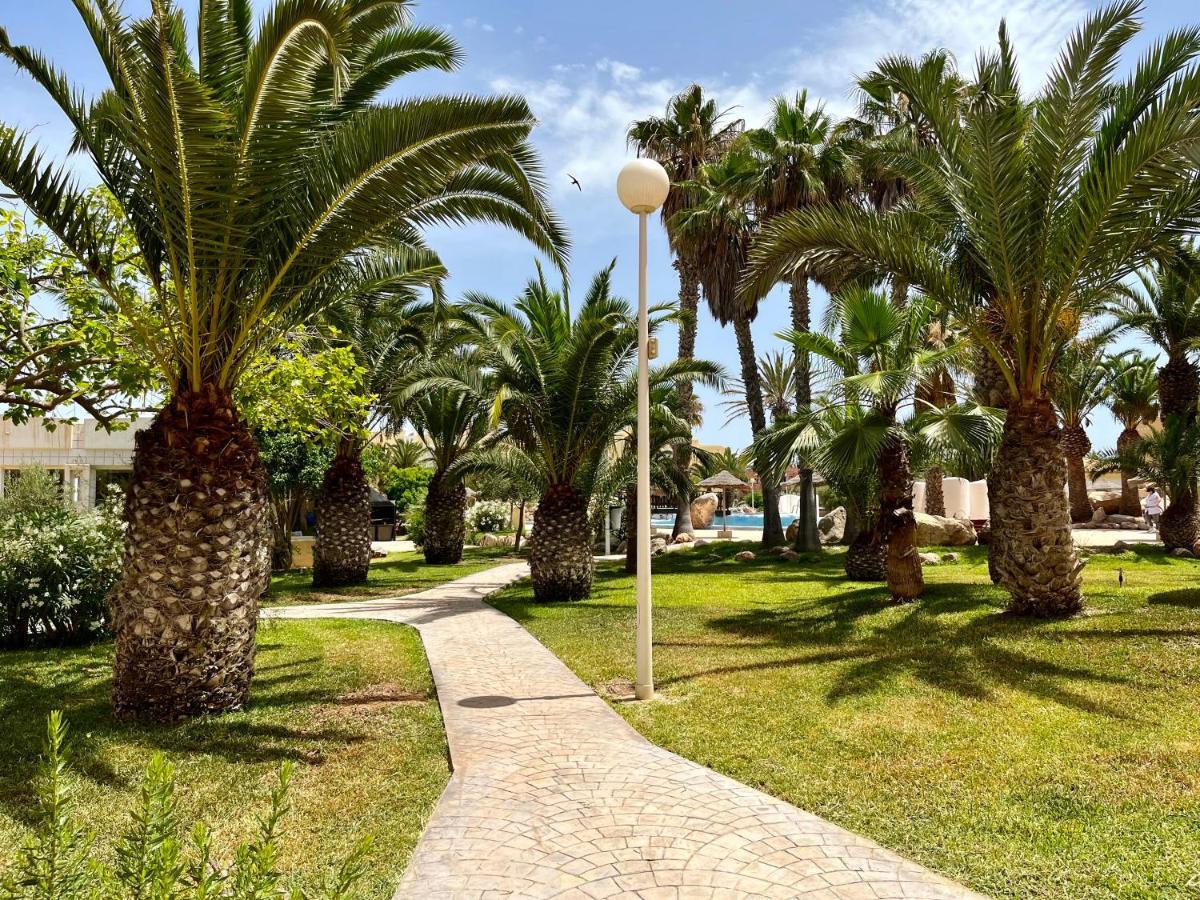 Apartamentos Moguima Roquetas de Mar Dış mekan fotoğraf