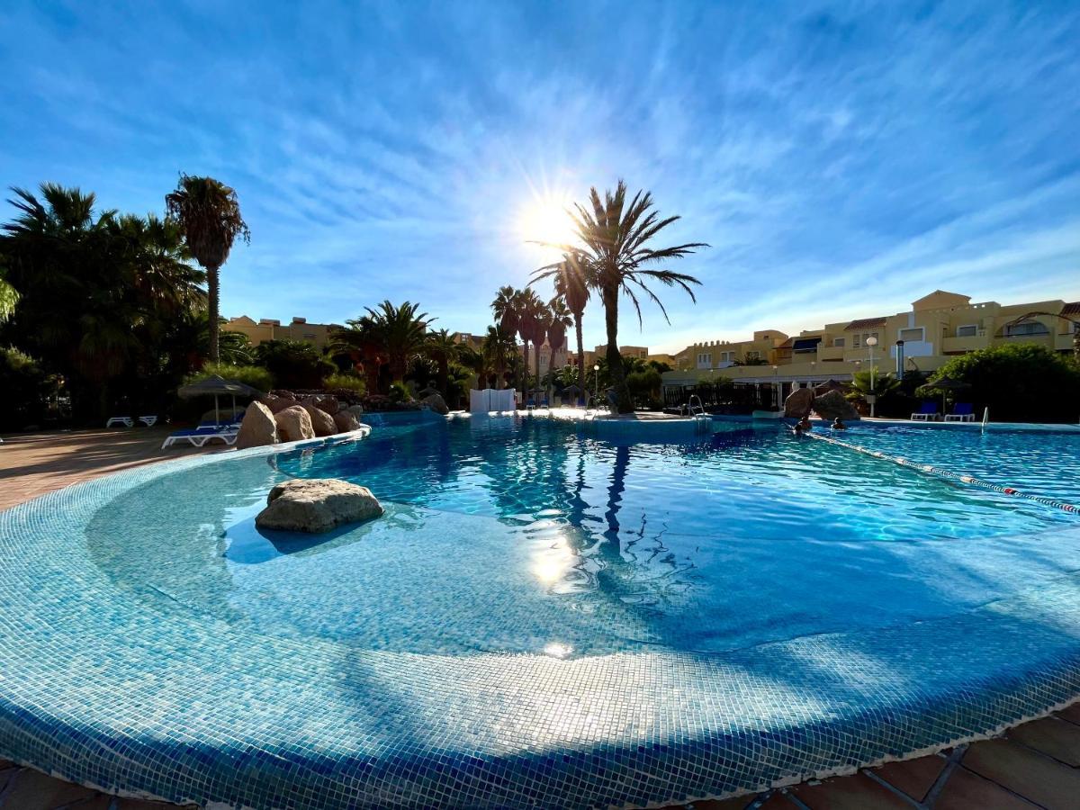 Apartamentos Moguima Roquetas de Mar Dış mekan fotoğraf