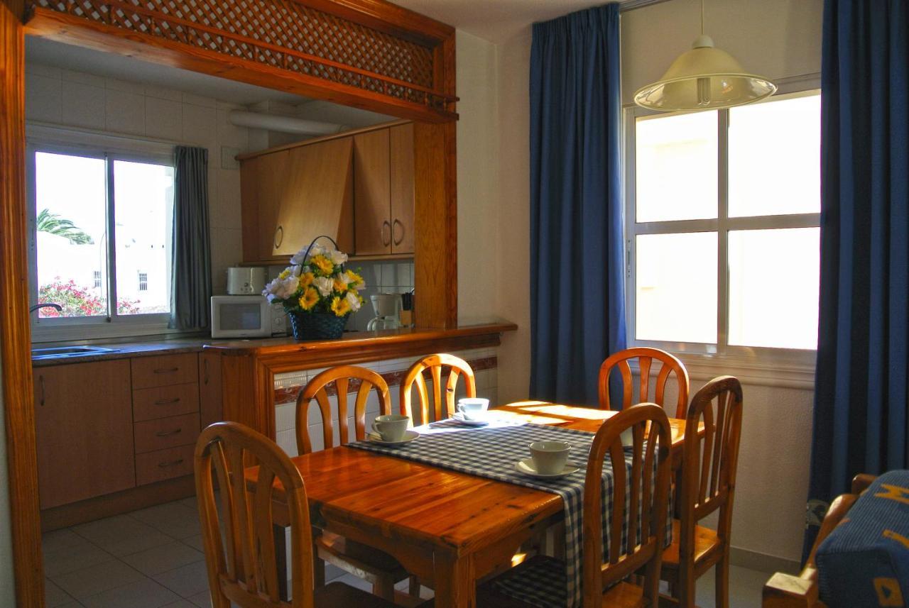 Apartamentos Moguima Roquetas de Mar Dış mekan fotoğraf