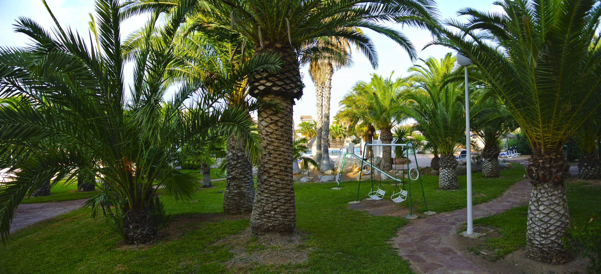 Apartamentos Moguima Roquetas de Mar Dış mekan fotoğraf