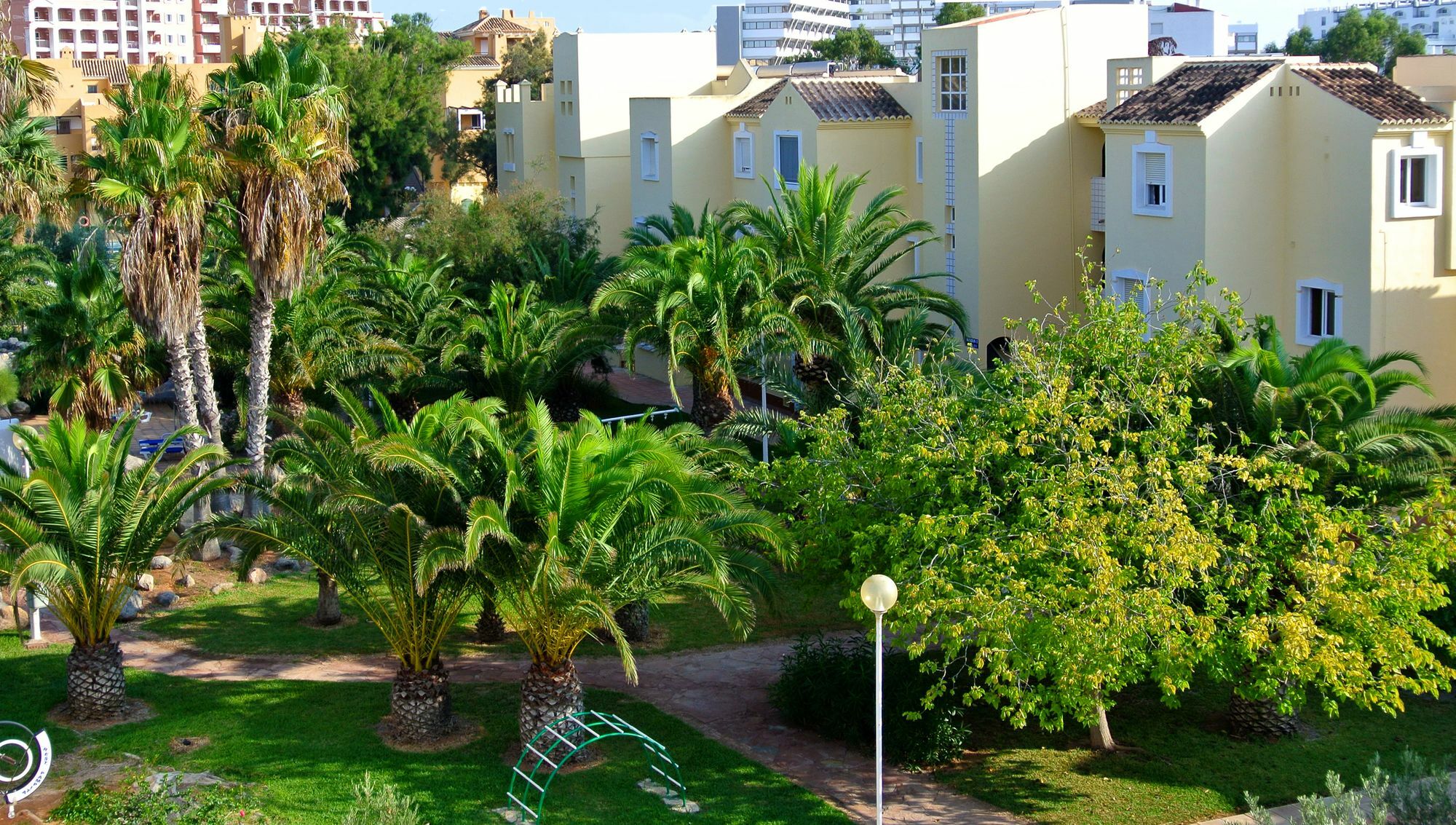 Apartamentos Moguima Roquetas de Mar Dış mekan fotoğraf